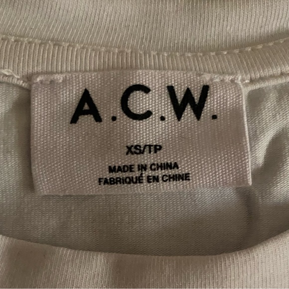 Cropped Tee - Picture 4 of 4